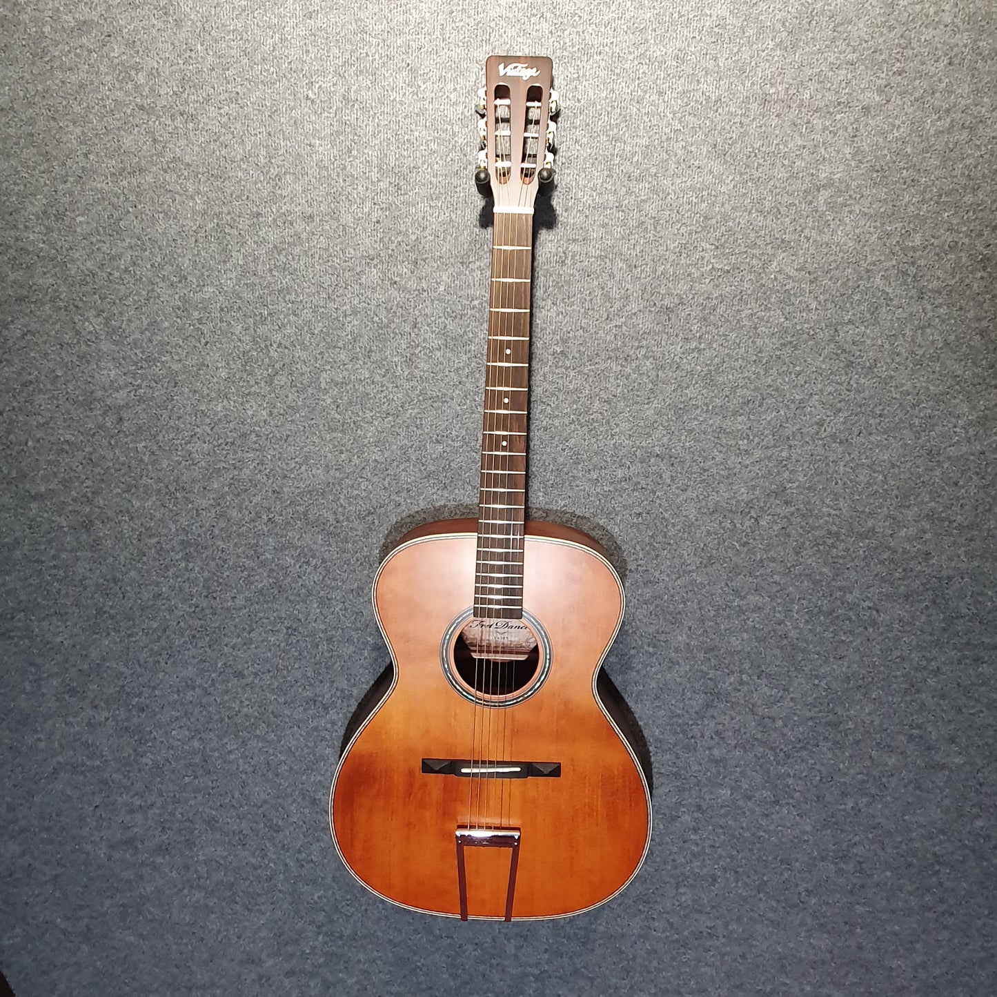 Vintage 'Fret Dancer' Acoustic Guitar