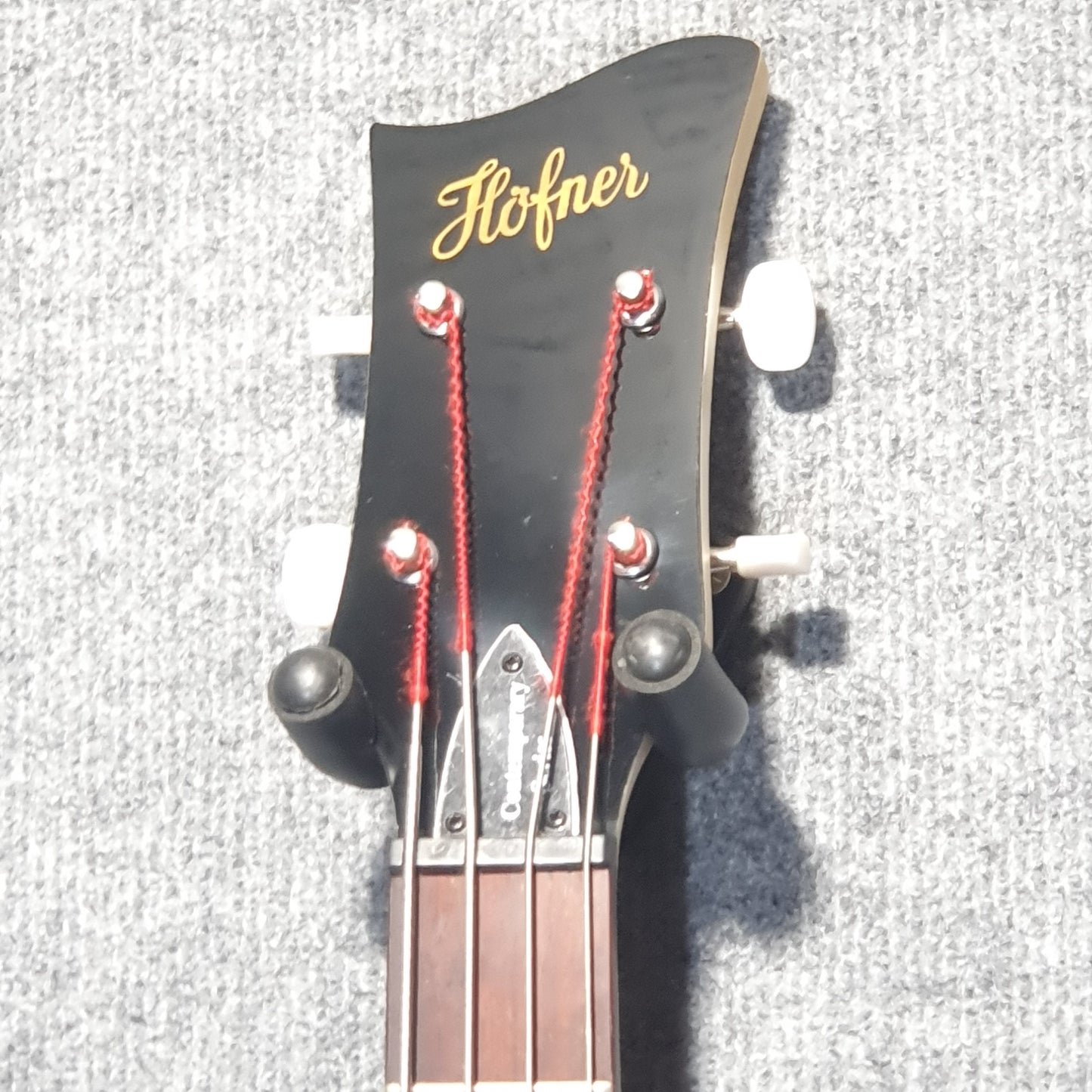 Hofner HCT Shorty Violin Bass - Sunburst