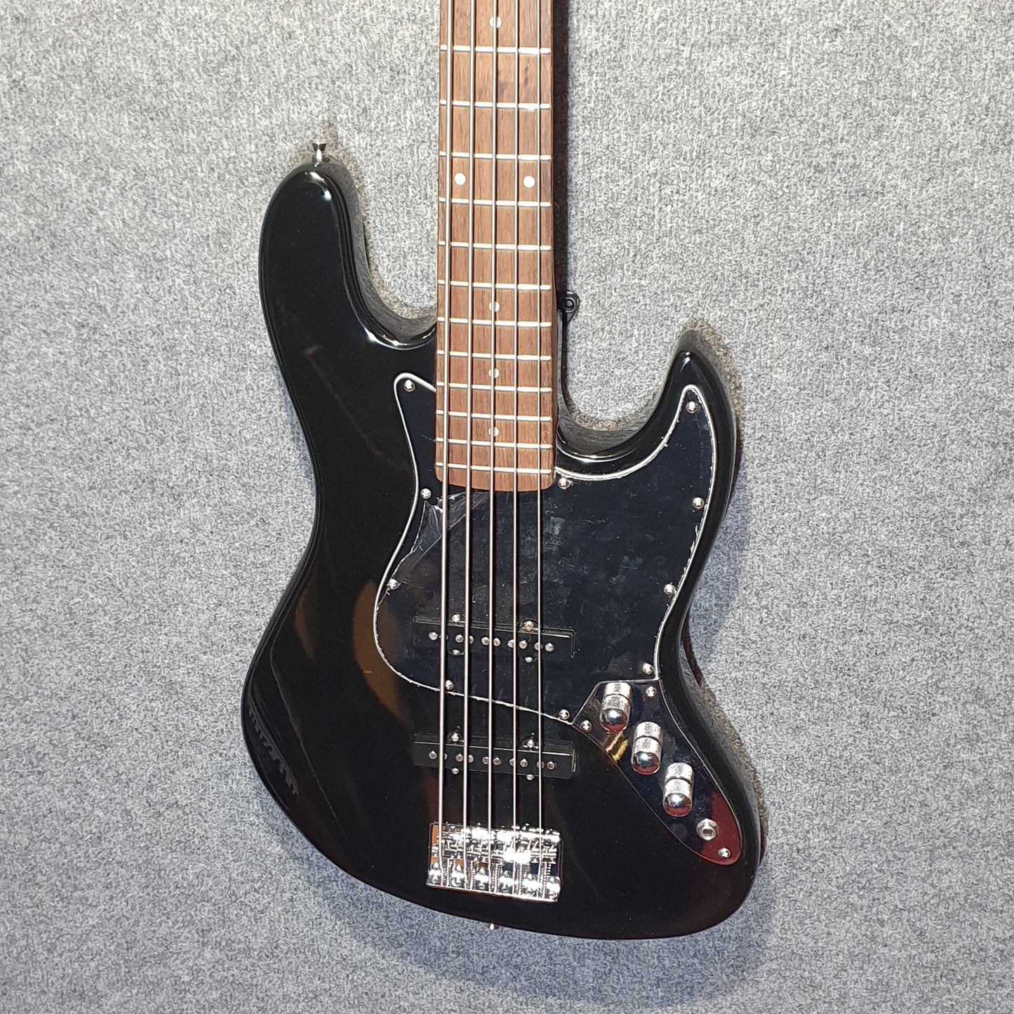 Stagg SBJ-30 5 String Bass Guitar