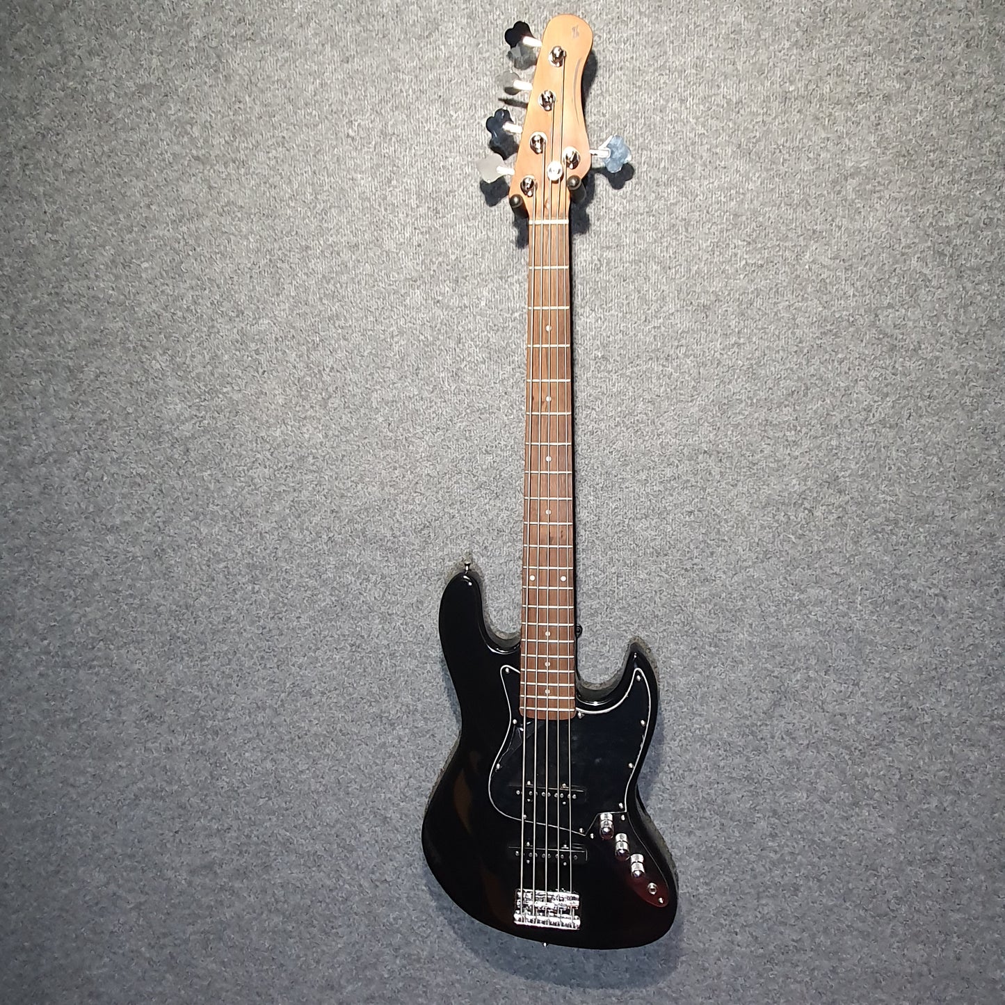 Stagg SBJ-30 5 String Bass Guitar