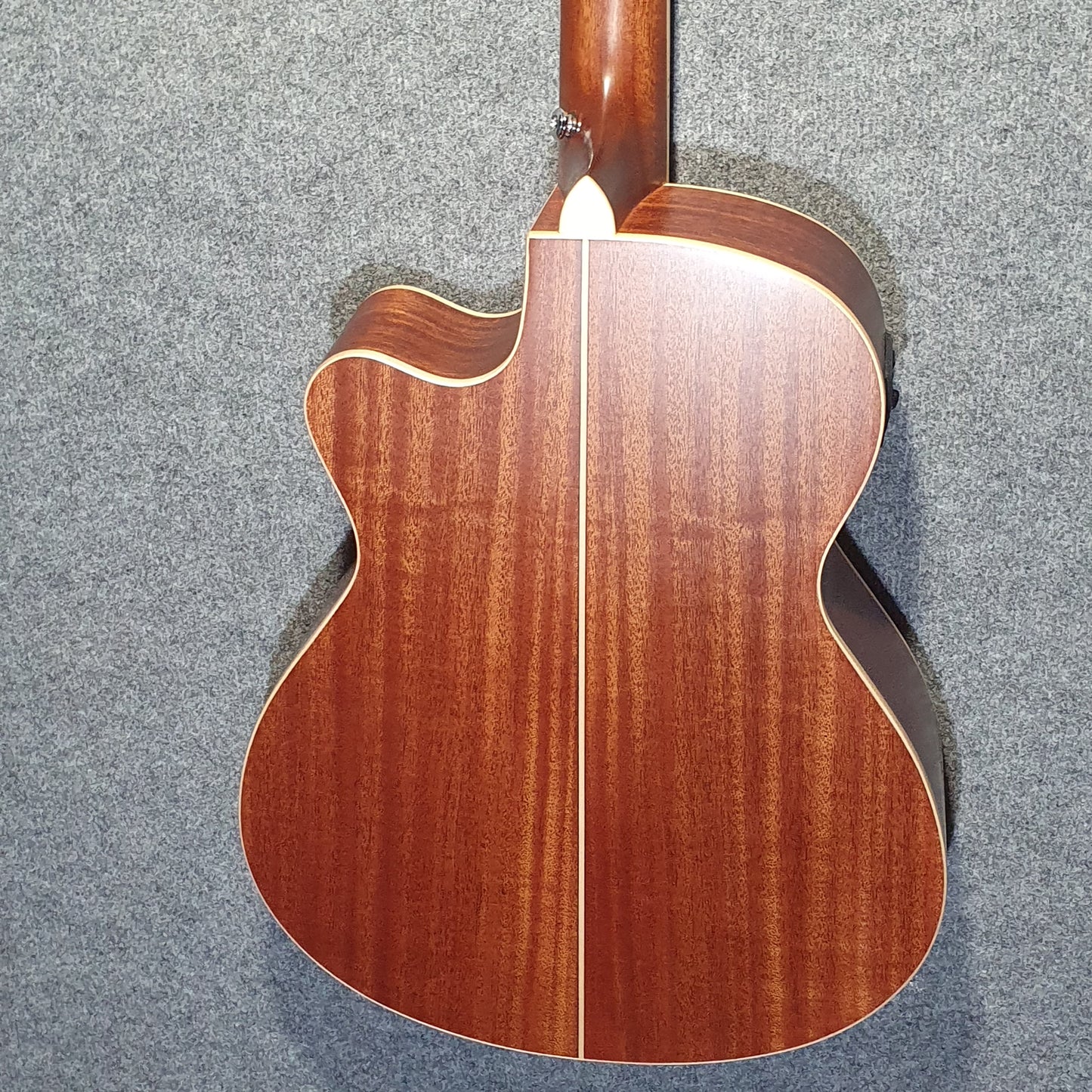 Tanglewood TP4CE Premier Superfolk Electro Acoustic Guitar