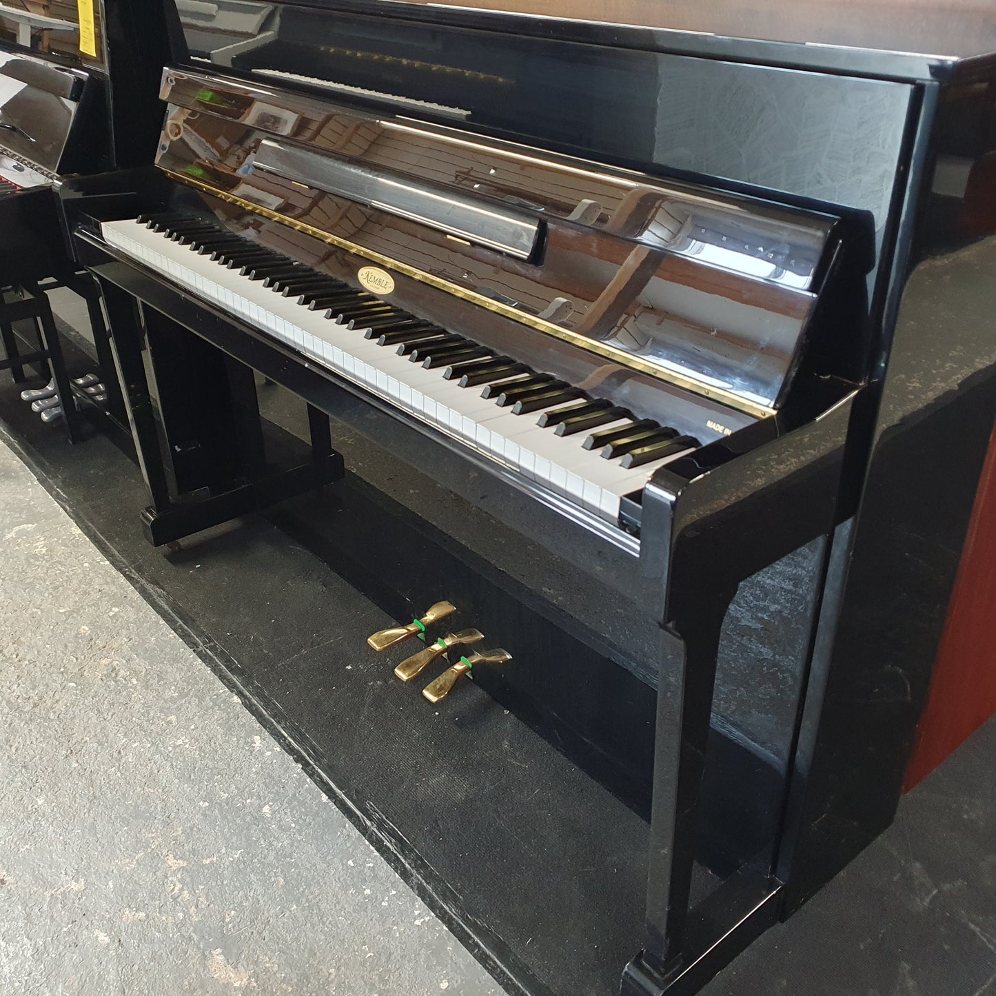 Kemble "Oxford" Upright Piano
