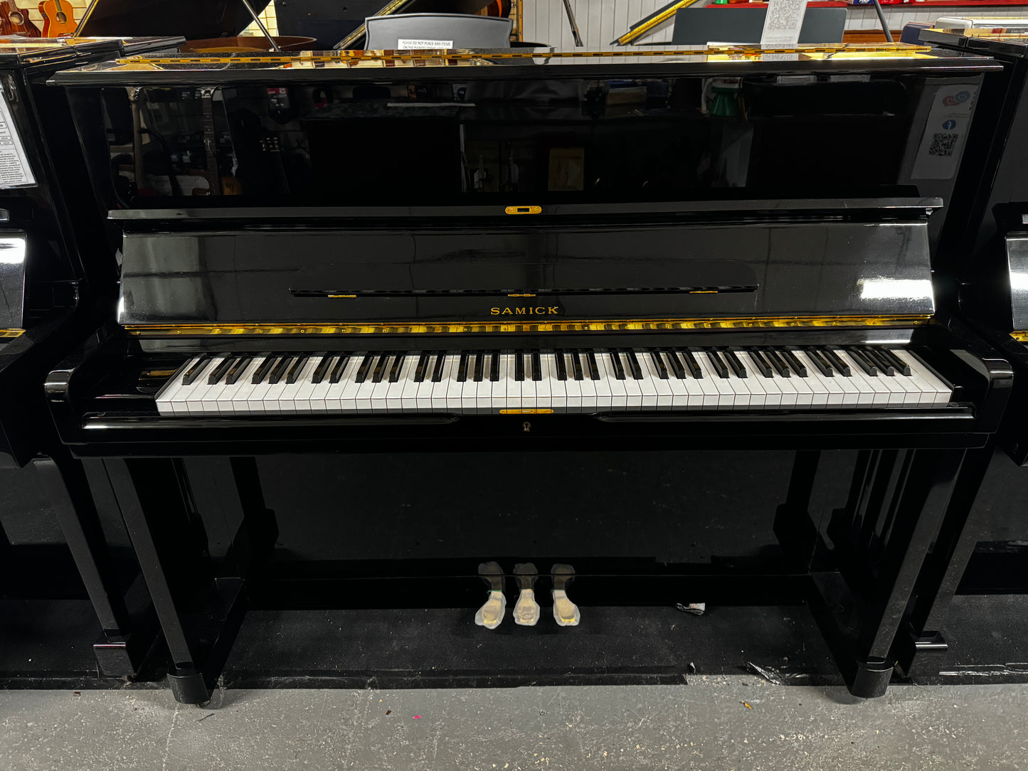 Samick Upright Piano
