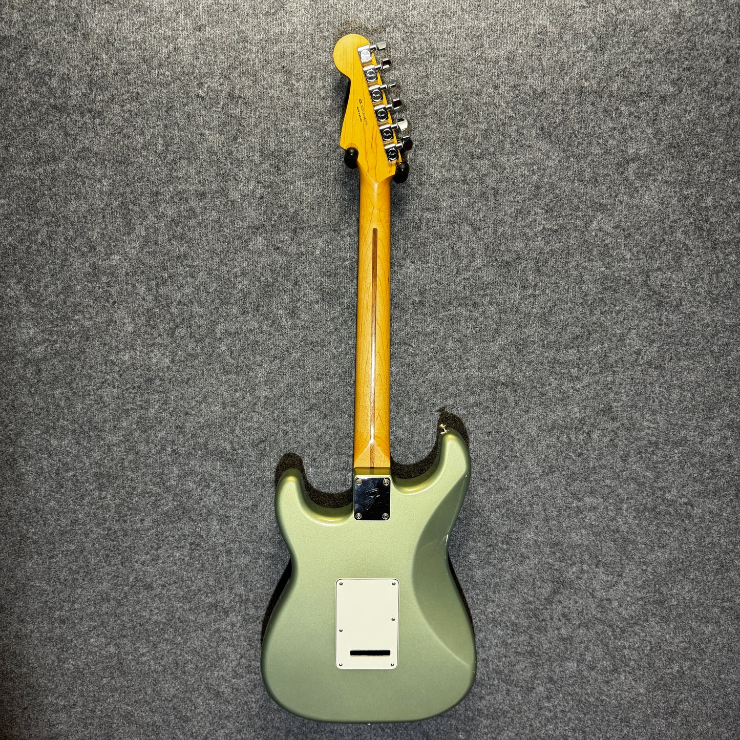 Fender Made in Mexico Player Series Stratocaster in Metallic Sage Green