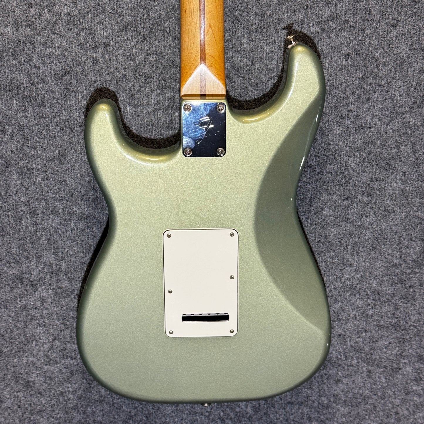 Fender Made in Mexico Player Series Stratocaster in Metallic Sage Green