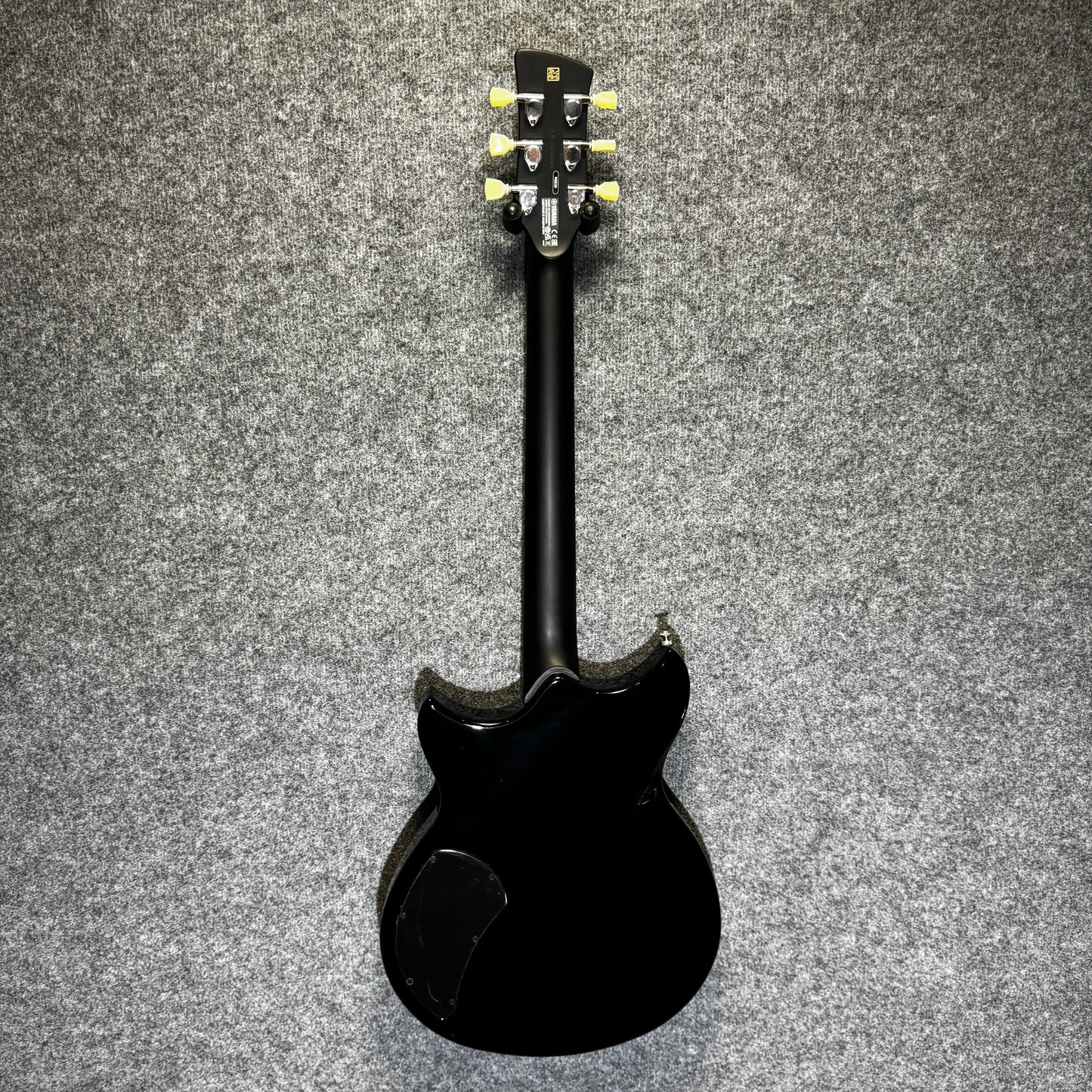 Yamaha Revstar RSE20 Electric Guitar Black