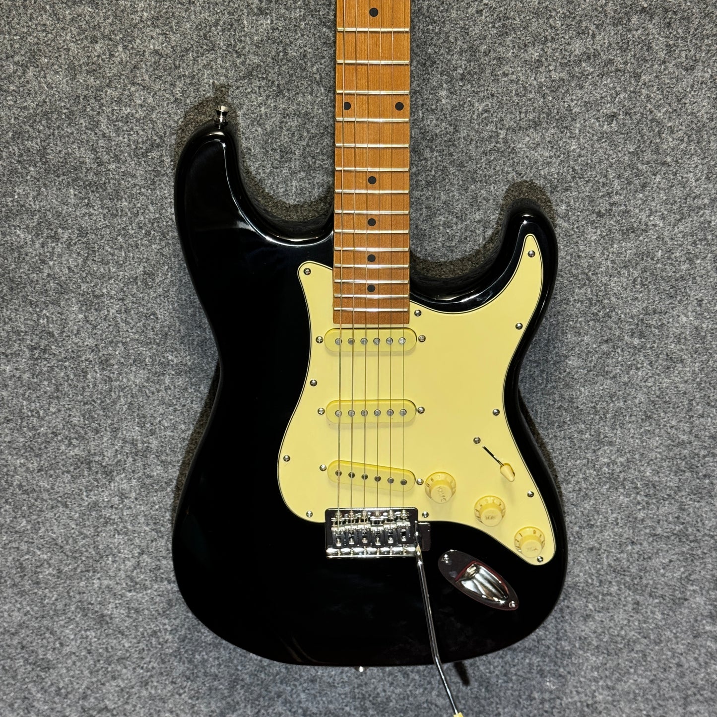 Stagg Vintage Series S Type Electric Guitar Black