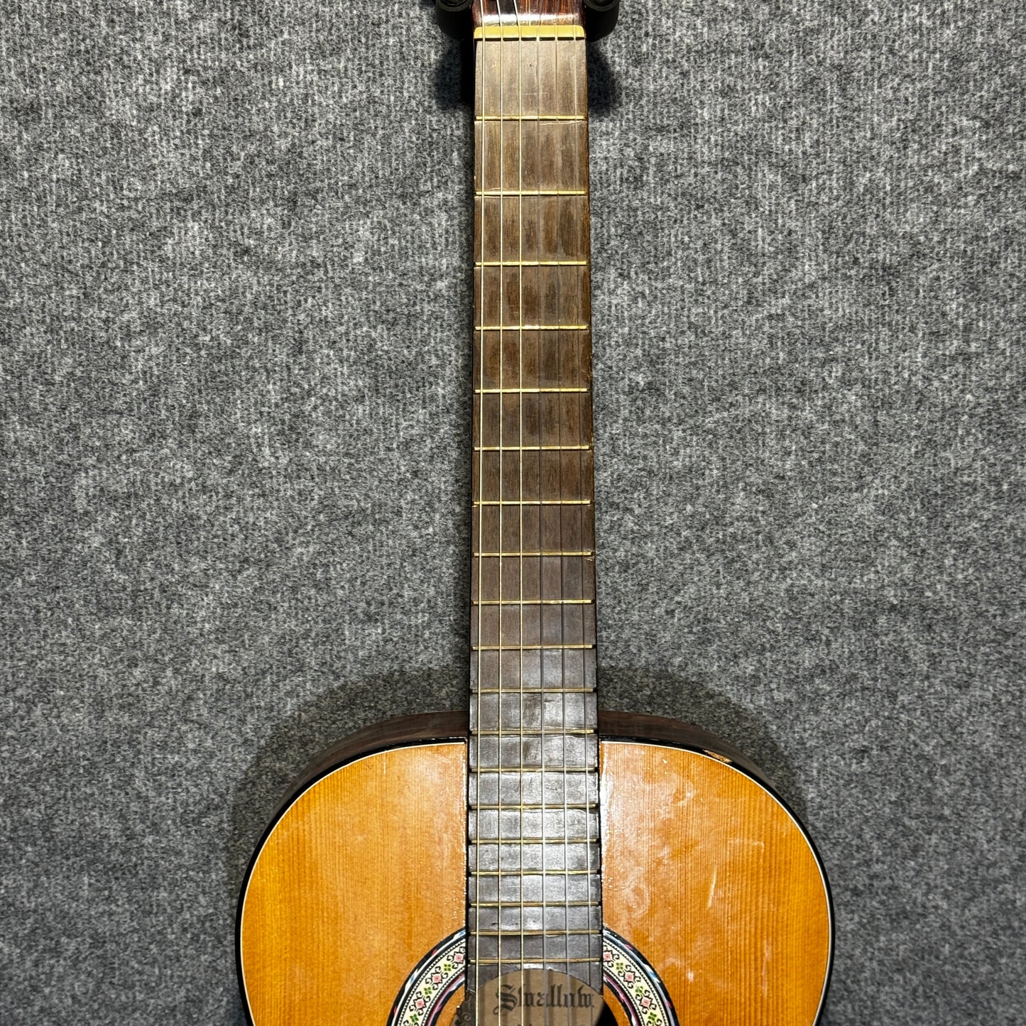 Swallow 4/4 Classical Guitar