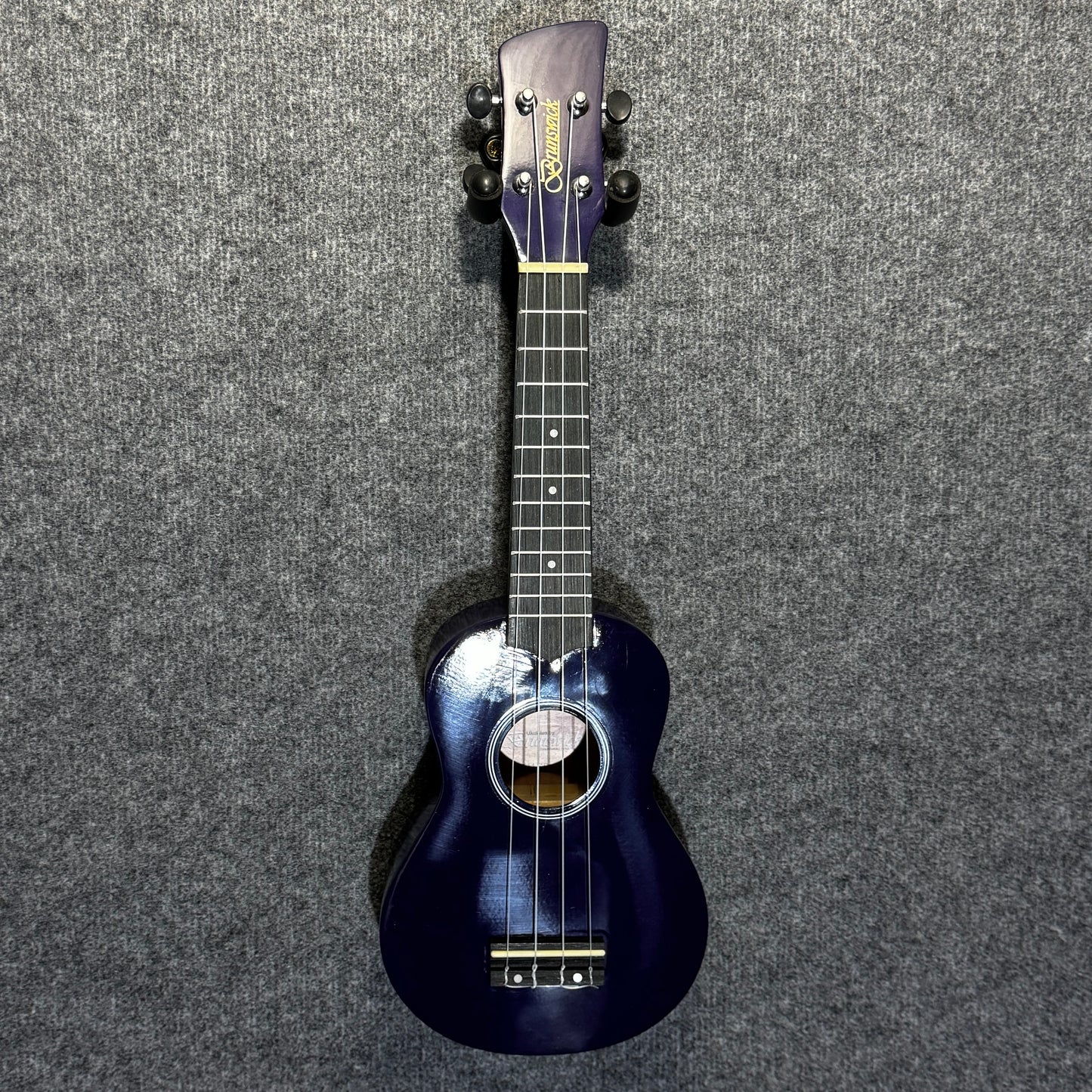 Brunswick Soprano Ukulele Purple