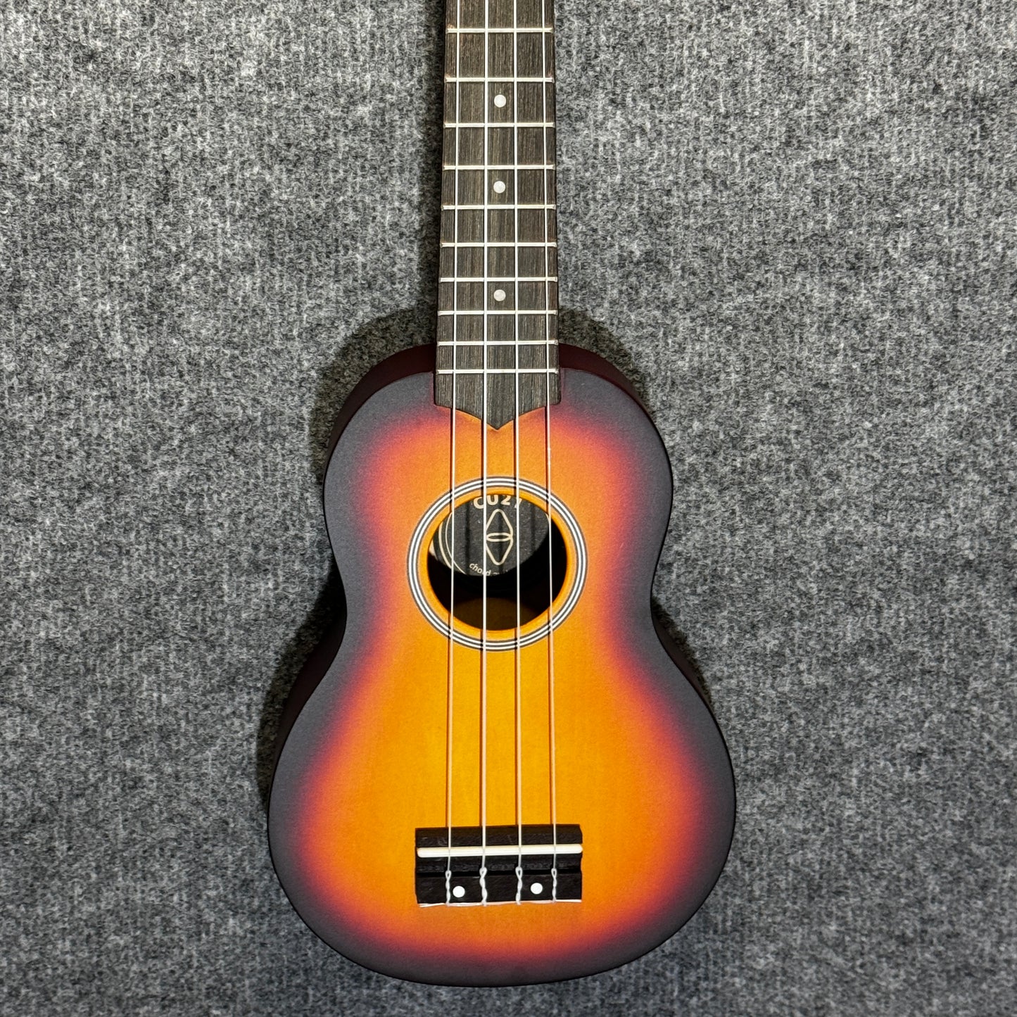 Chord Soprano Ukulele 3 Tone Burst