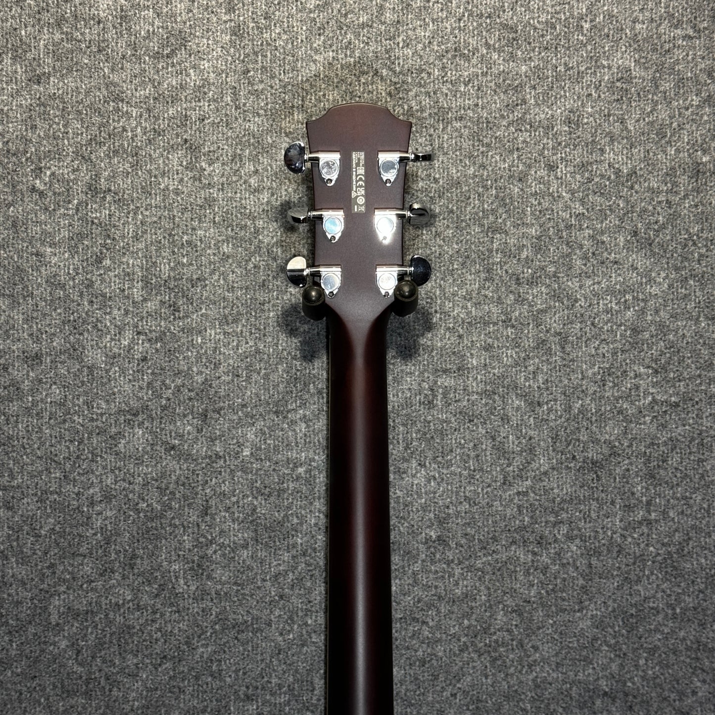 Yamaha APX600 Electro Acoustic Guitar