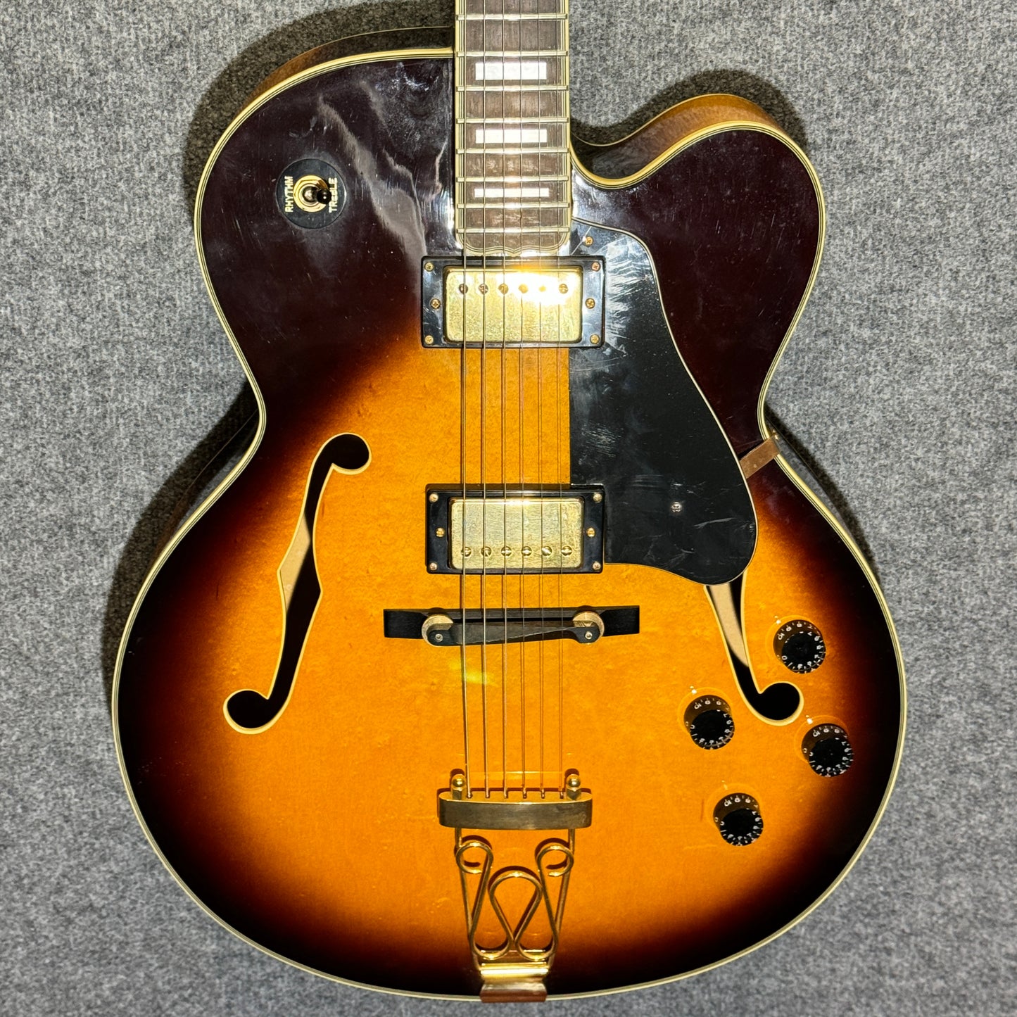Vintage Hollow Body Electric Guitar