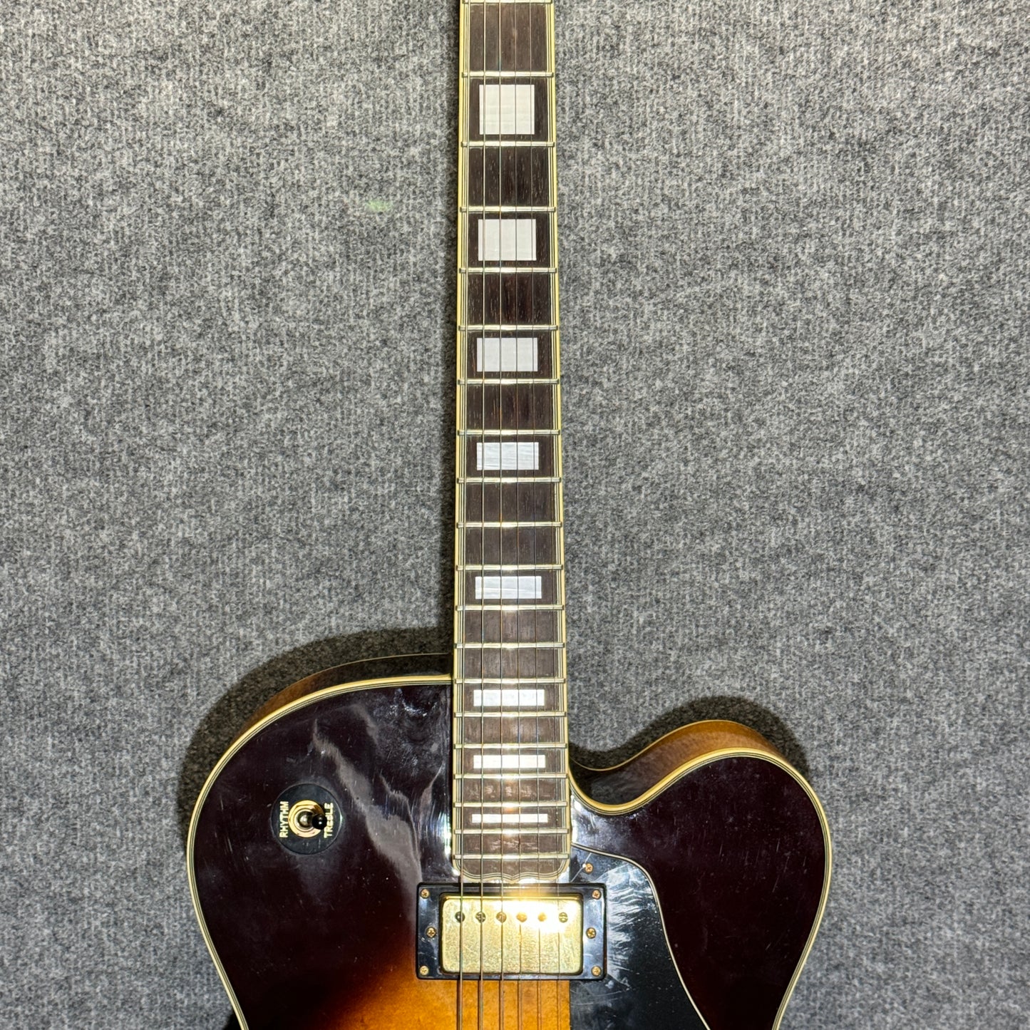 Vintage Hollow Body Electric Guitar