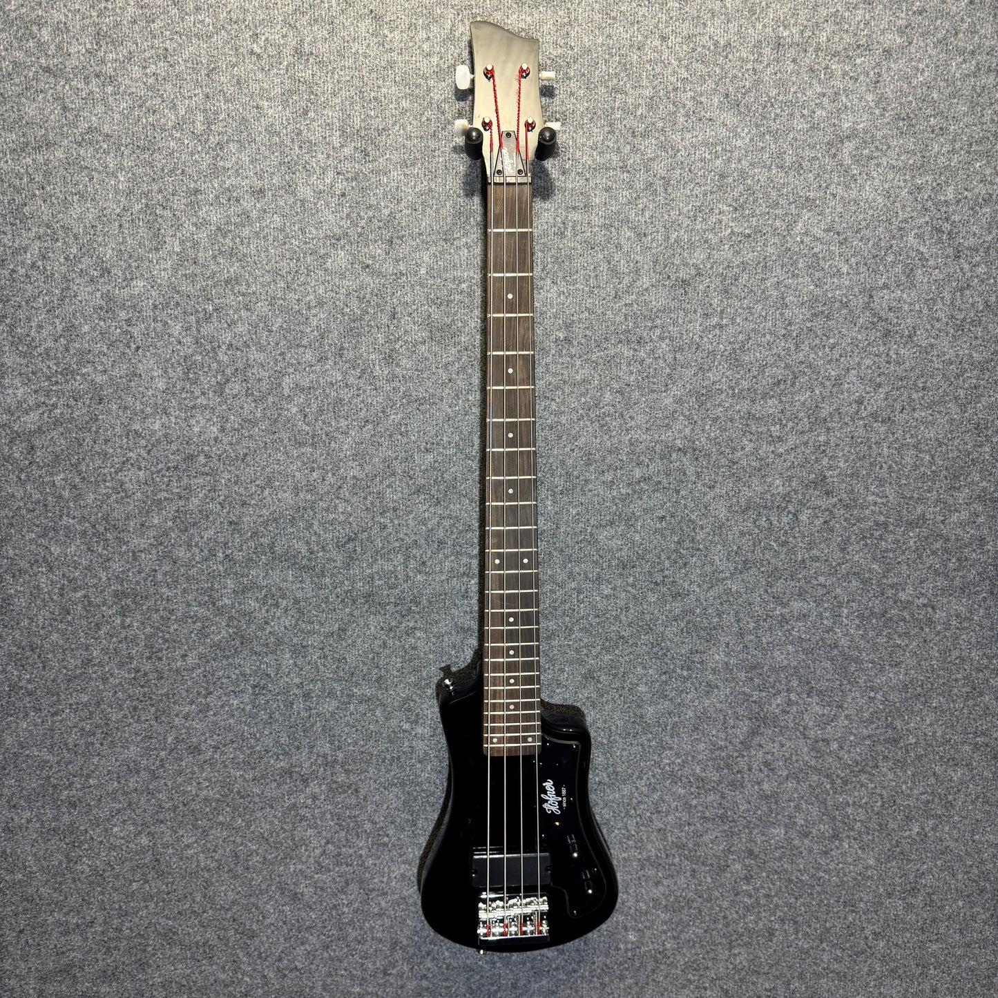 Hofner Shorty Travel Bass Guitar