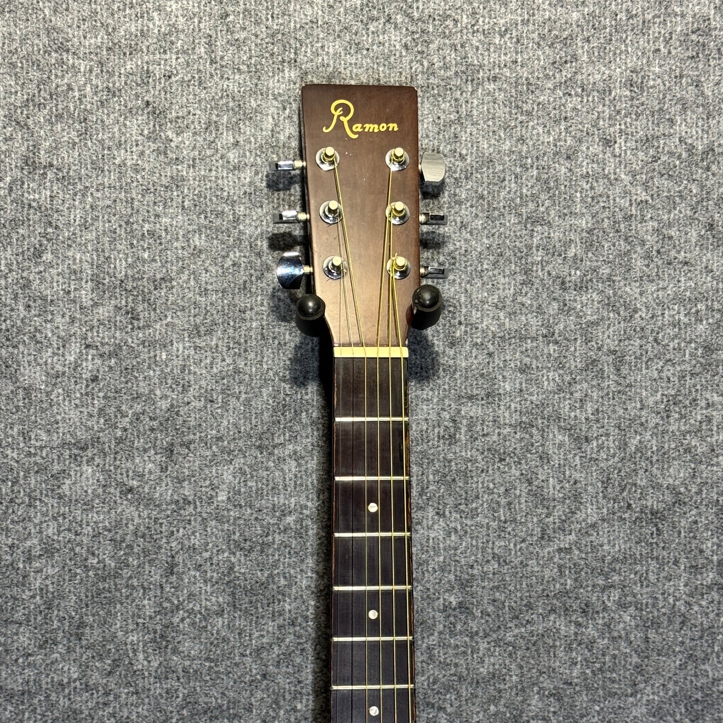Ramon Left-Handed Acoustic Guitar