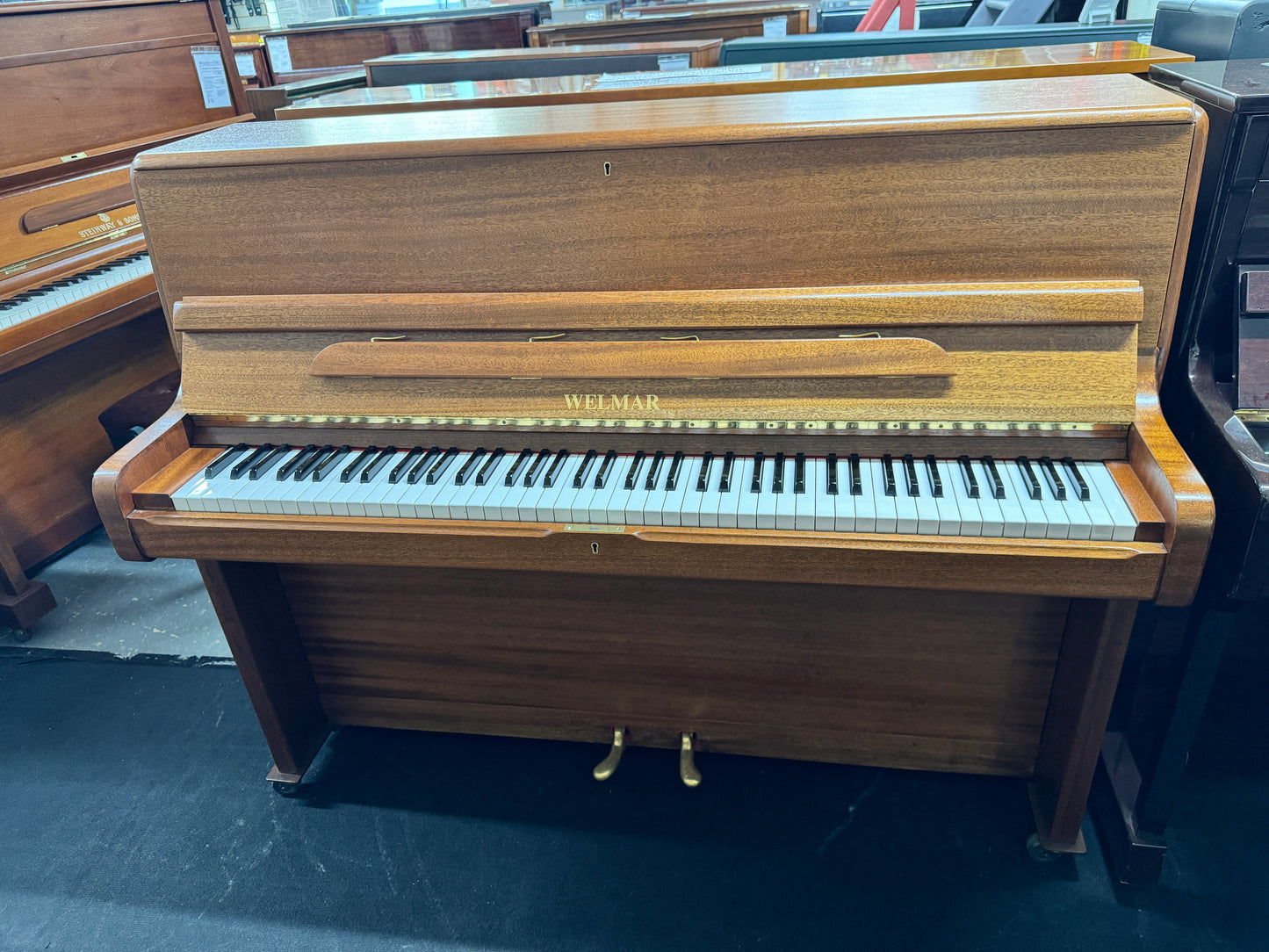 Welmar Upright Piano