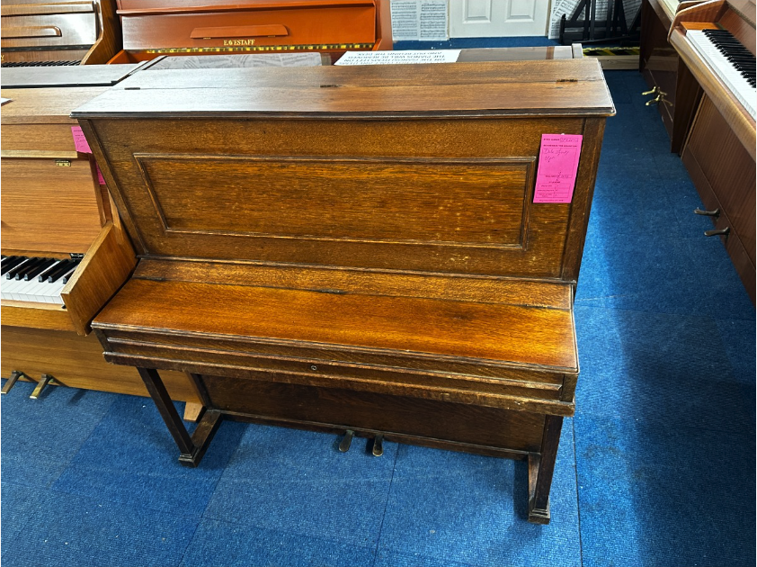 Dale Forty Upright Piano