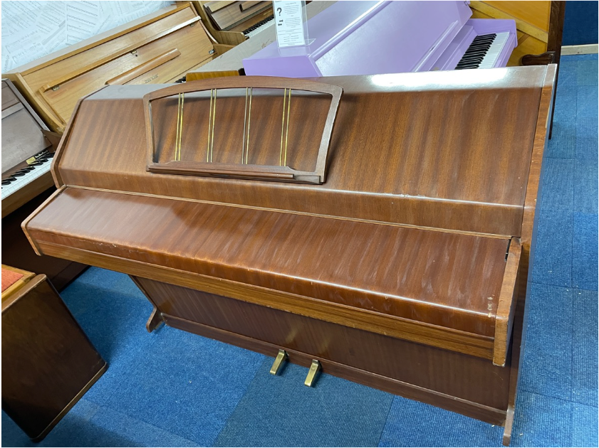 Eavestaff Upright Piano