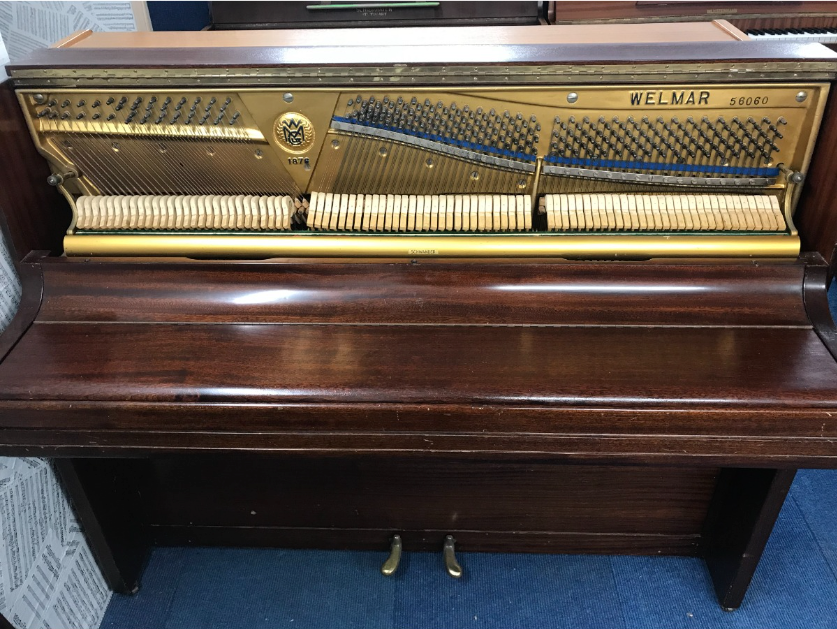Welmar Upright Piano