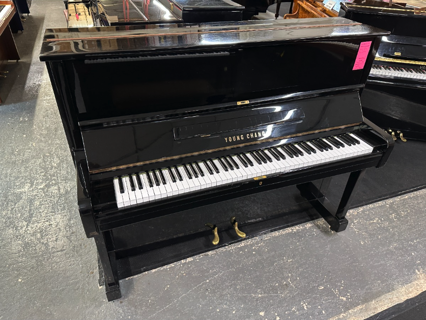 Young Chang Upright Piano