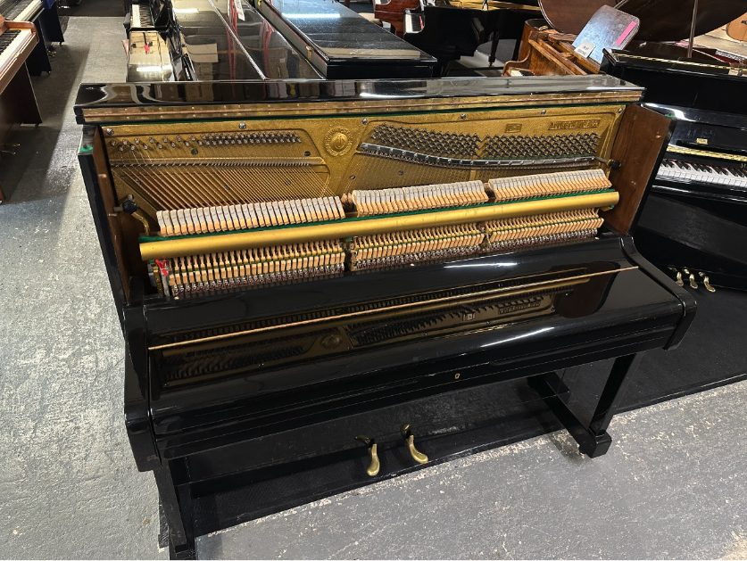 Young Chang Upright Piano