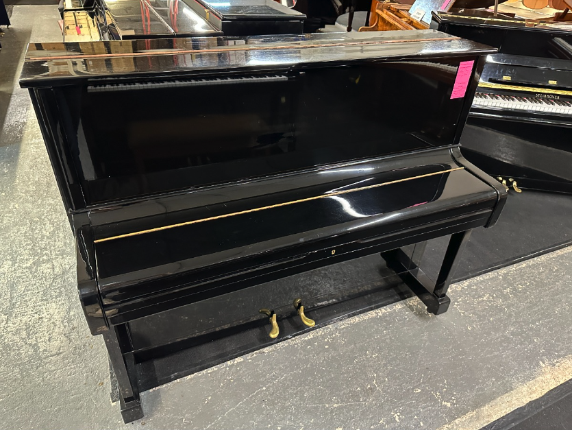 Young Chang Upright Piano