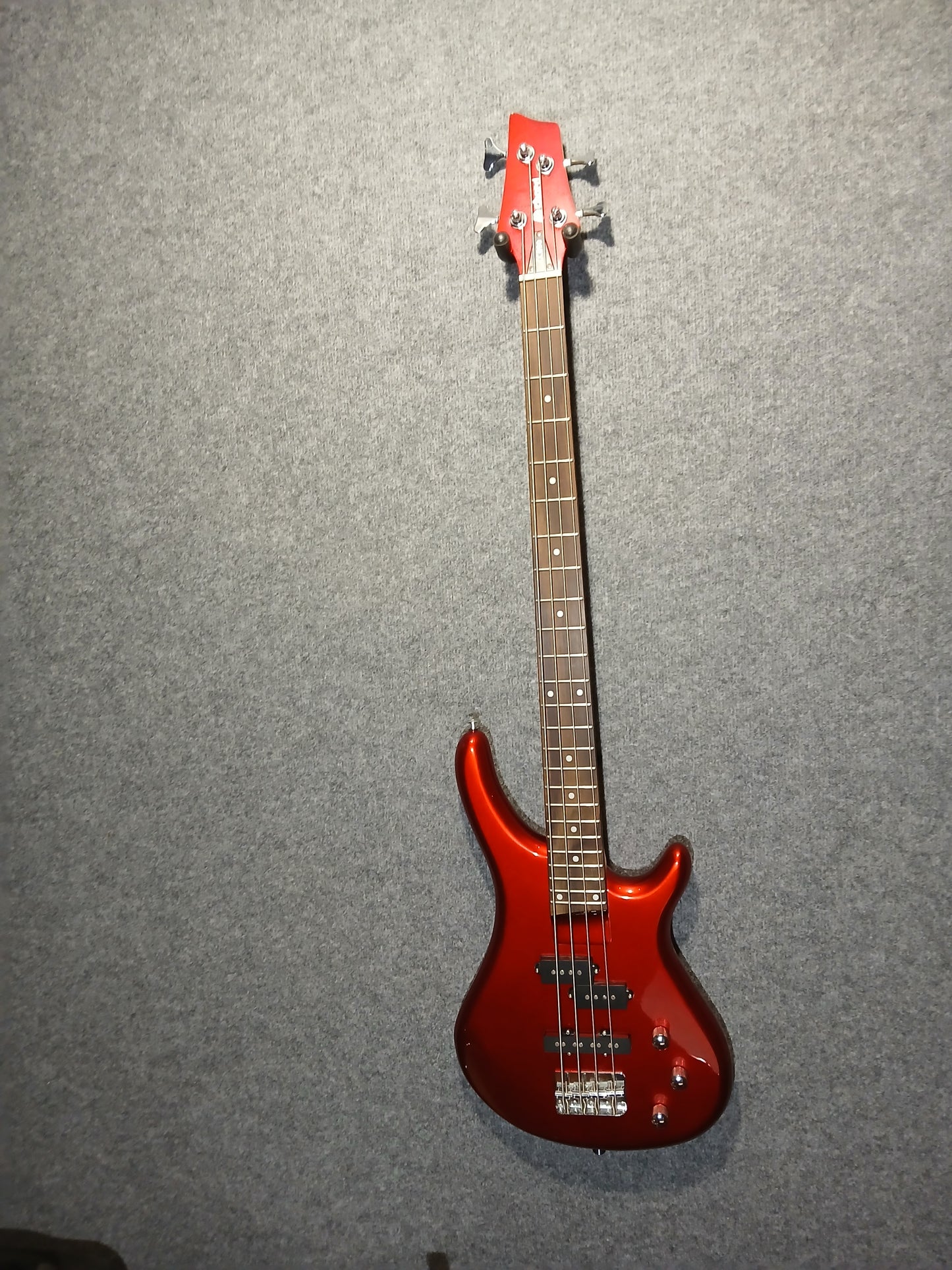 Chord Bass Guitar