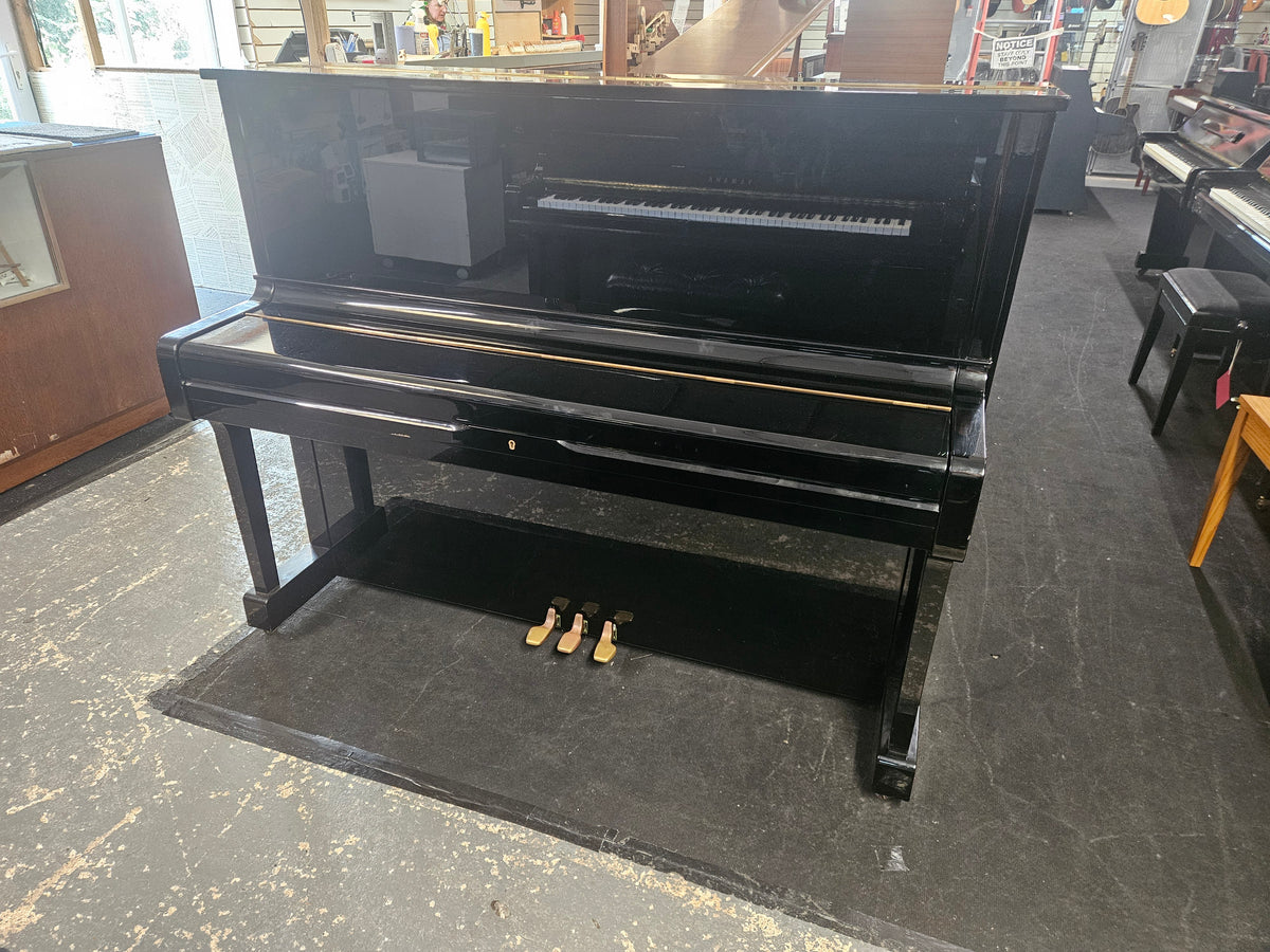 Yamaha U1 Upright Piano (B)