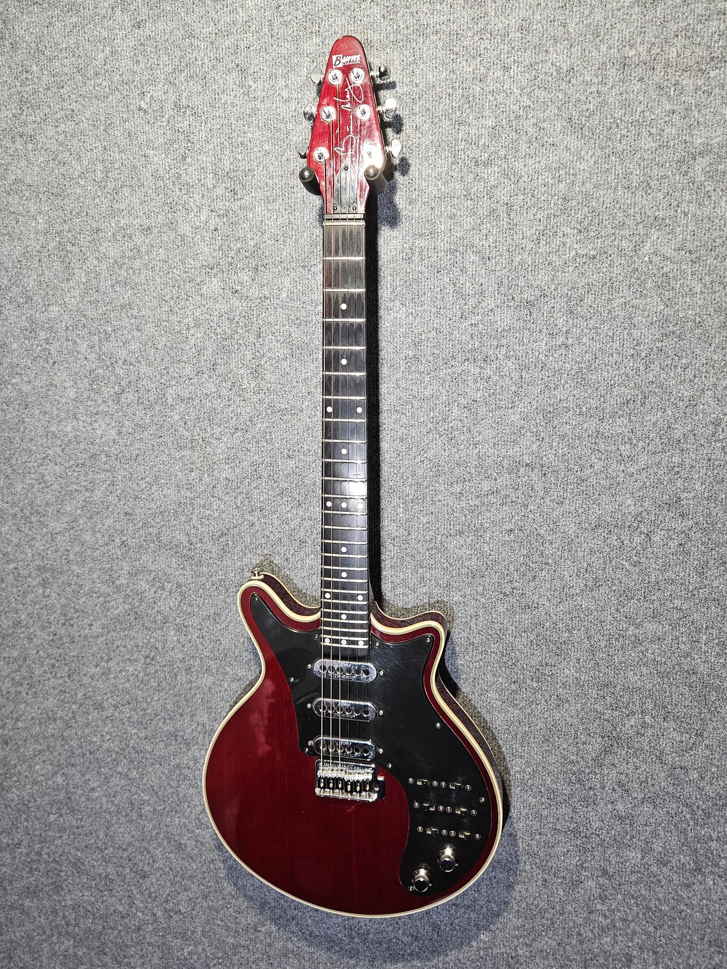 Burns Brian May Signature"Red Special"