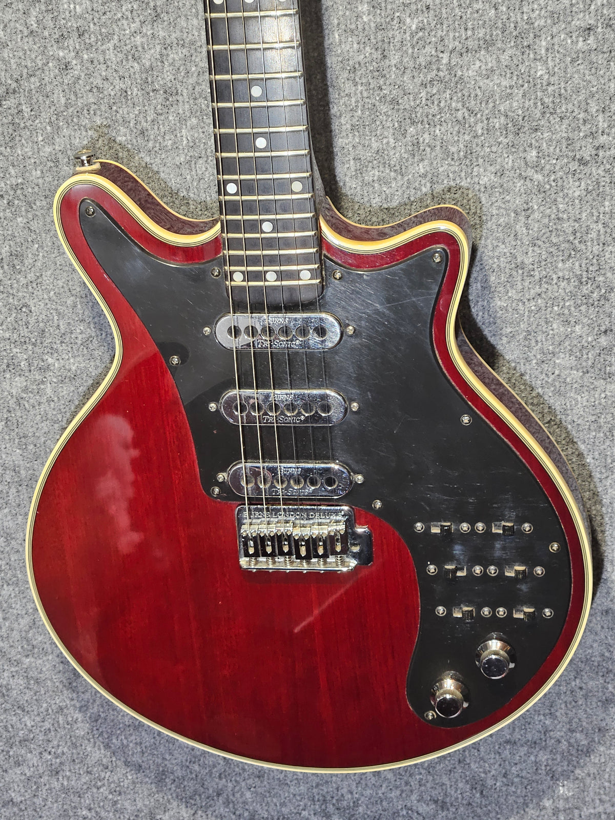 Burns Brian May Signature"Red Special"