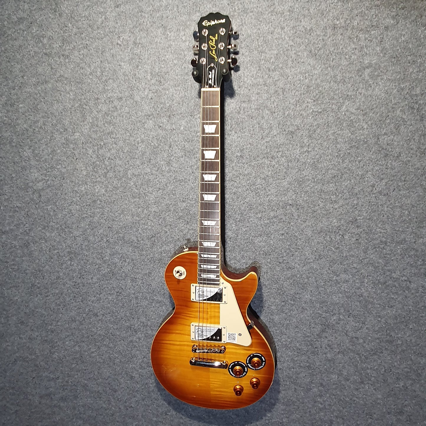 Epiphone "Standard Pro" Les Paul Electric Guitar