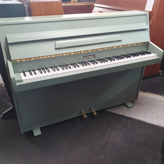 Zender Compact Upright