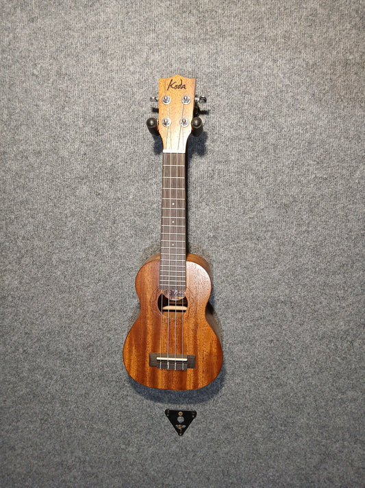 Koda KC-200 Solid Top Soprano Ukulele