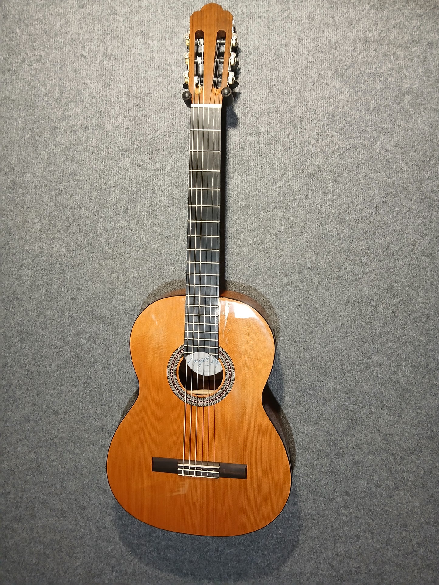 Angel Lopez 4/4 Alicante Classical Guitar