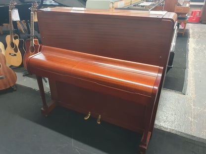 Clifford 6 Ocatve Upright Piano