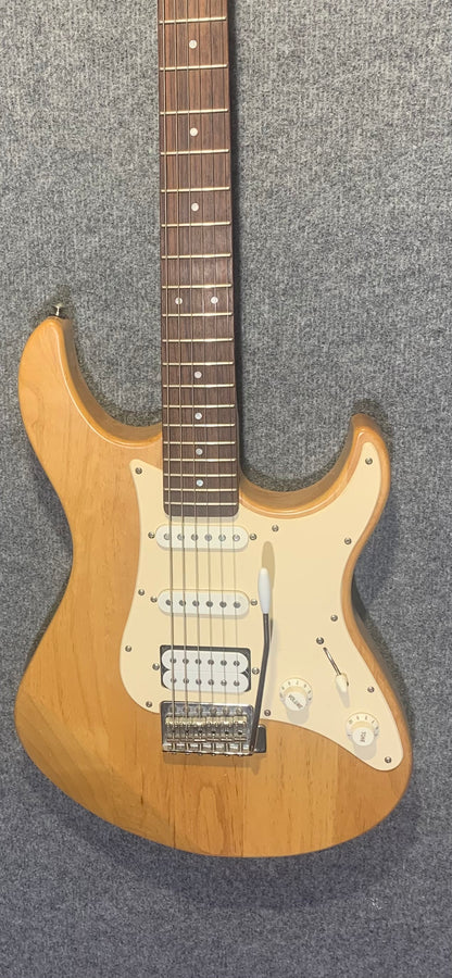 Yamaha Pacifica Electric Guitar