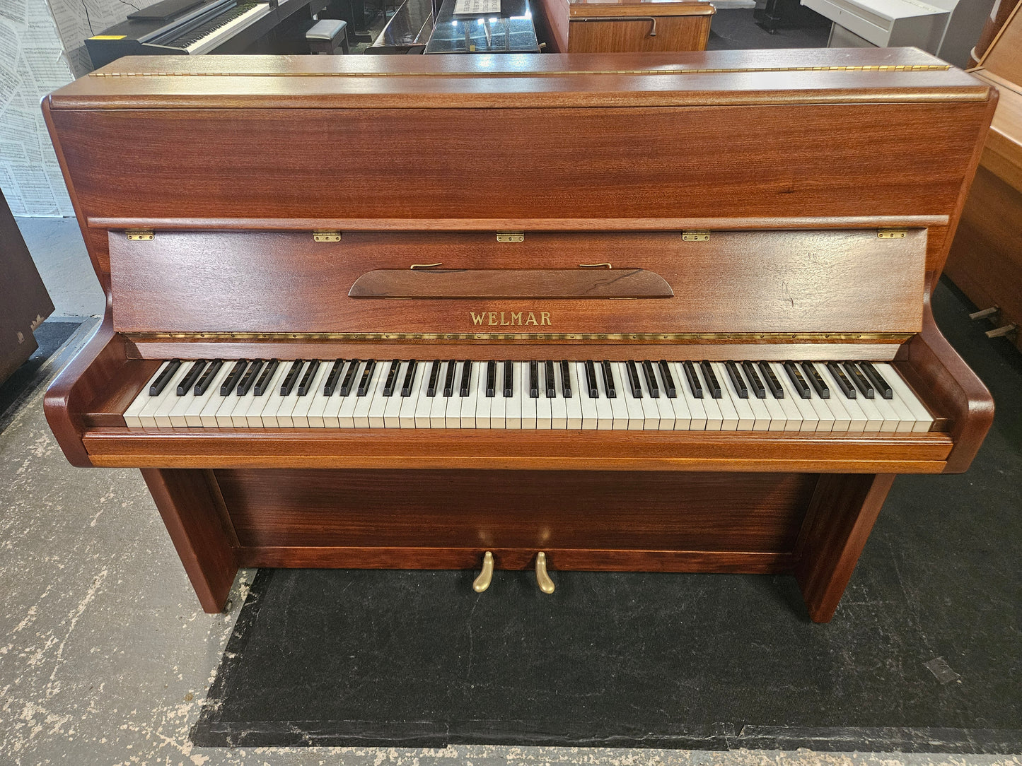 Welmar Upright Piano