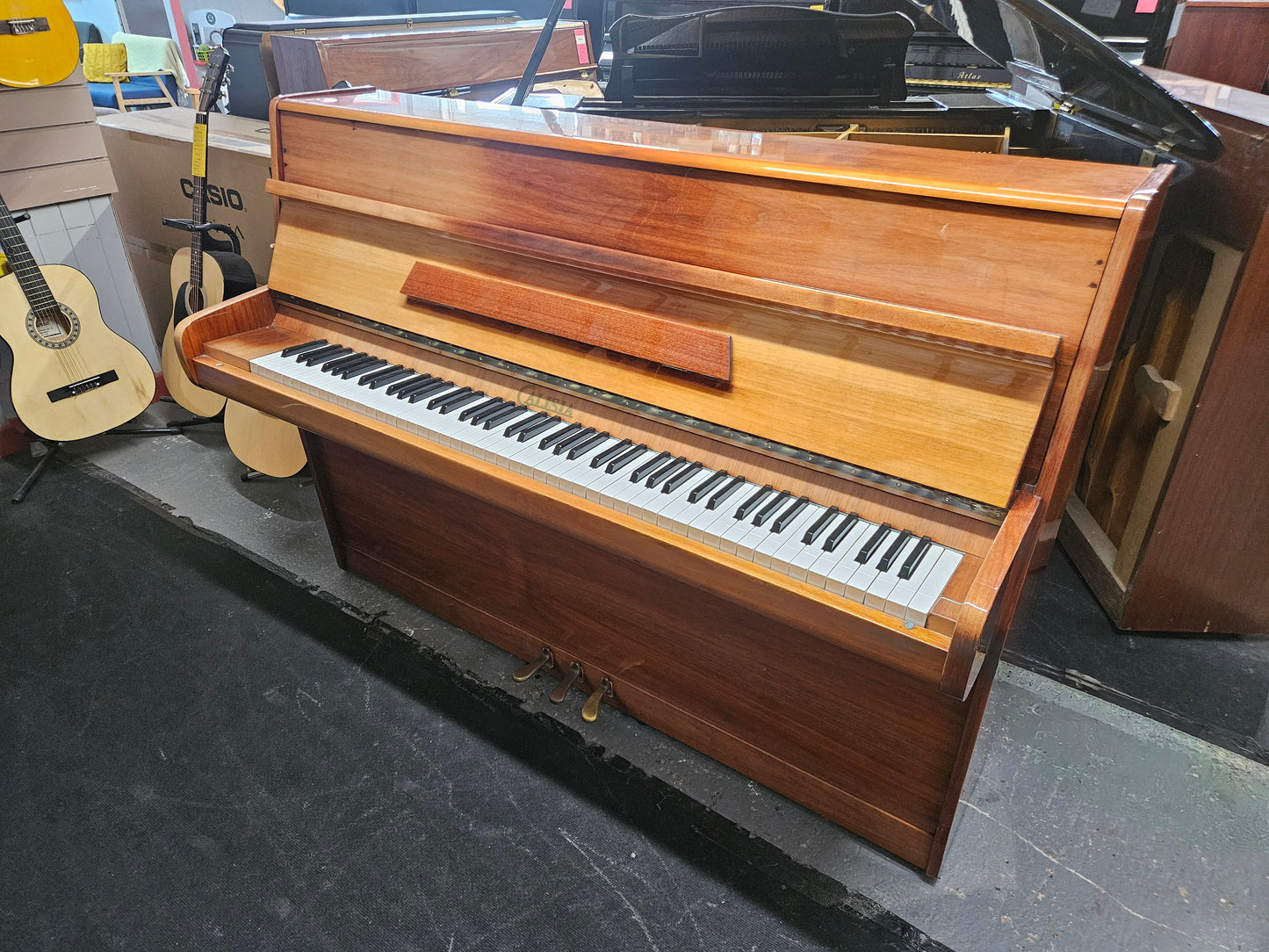 Calisia Upright Piano
