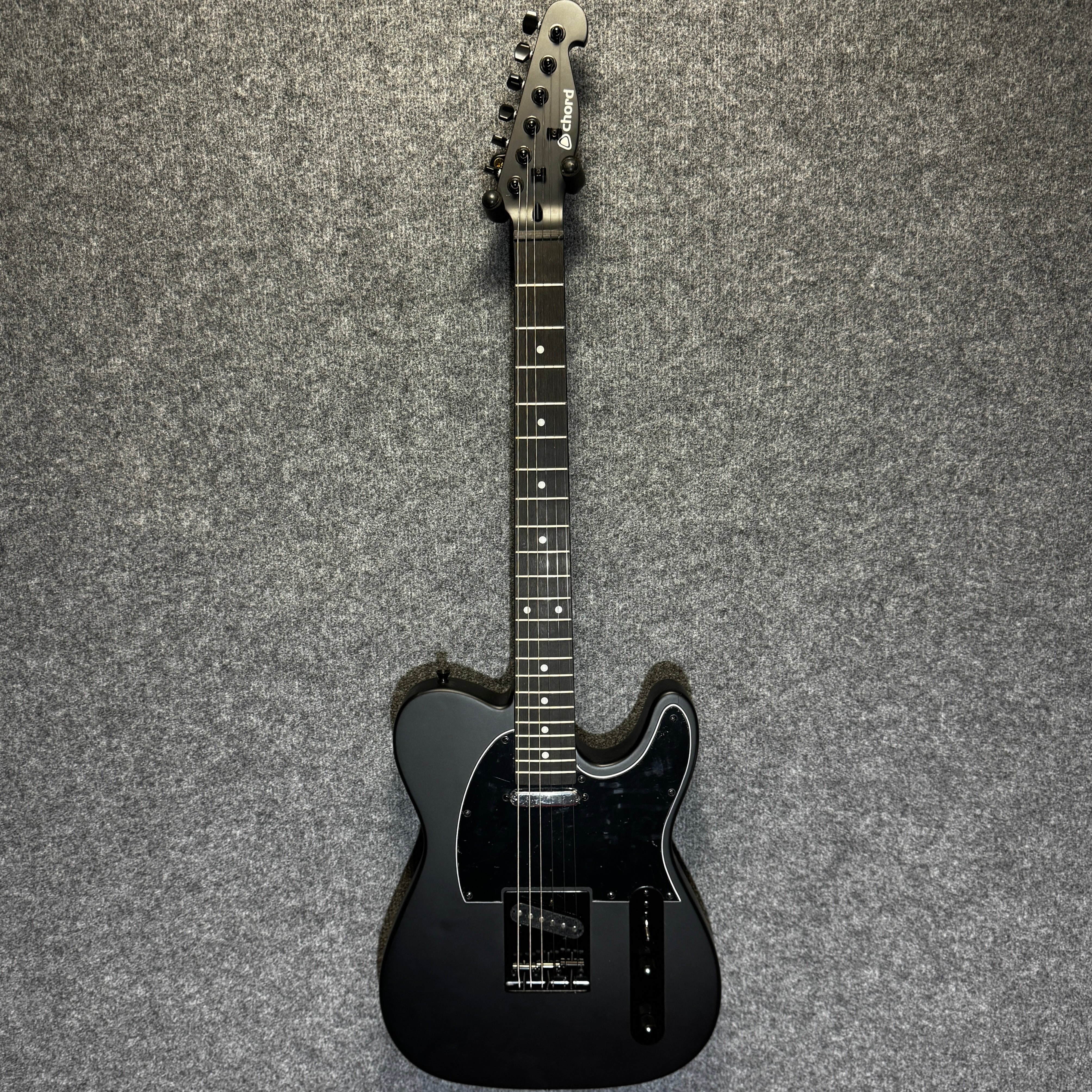 Matt black deals electric guitar