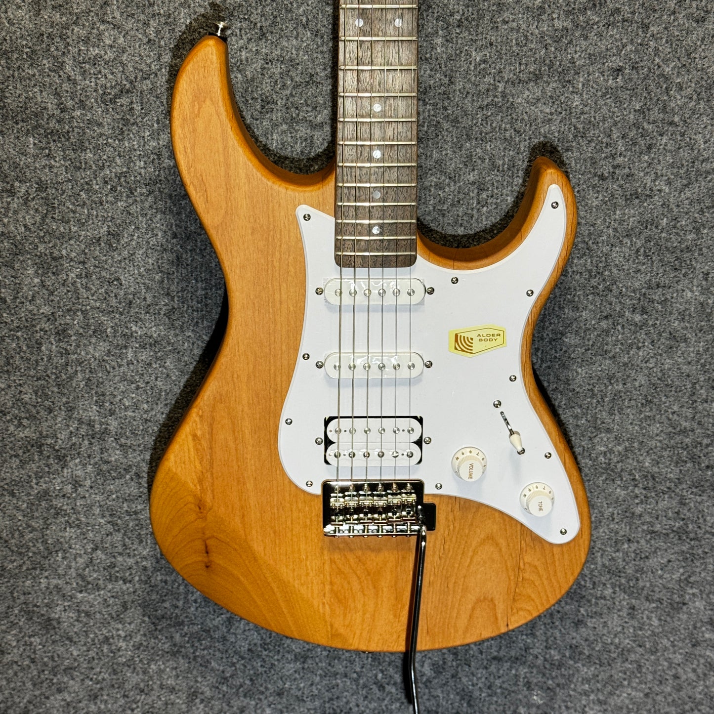 Yamaha Pacific 112JYNSII Electric Guitar