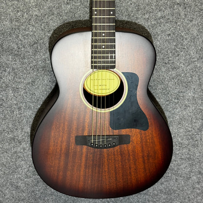 Adam Black O2 Traveller Acoustic Guitar in Vintage Sunburst