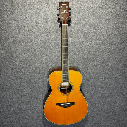 Yamaha TransAcoustic Folk Guitar with Built in Acoustic Reverb & Chorus