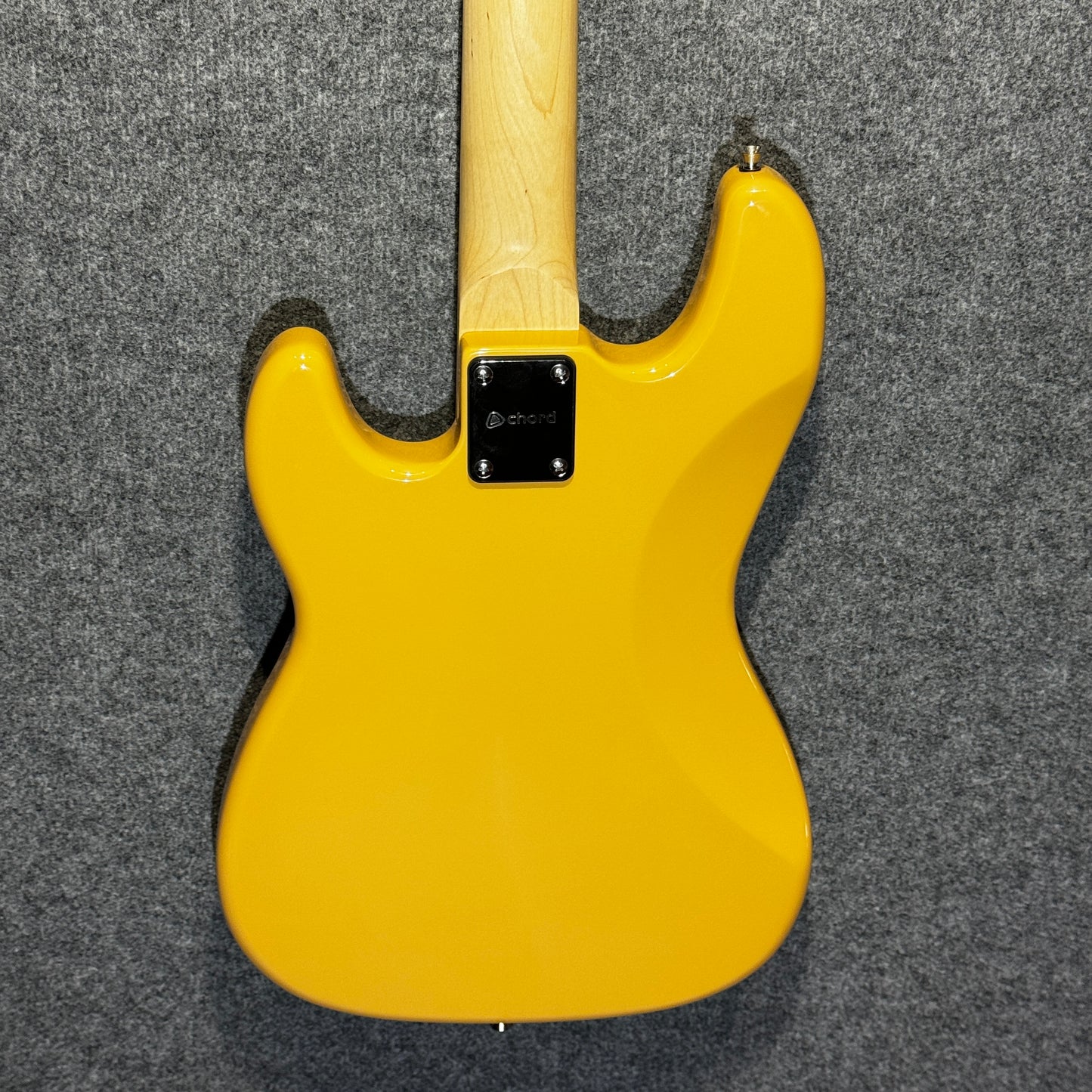 Chord P Style Bass Guitar Butterscotch Maple