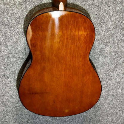 Yamaha C40 4/4 Classical Guitar
