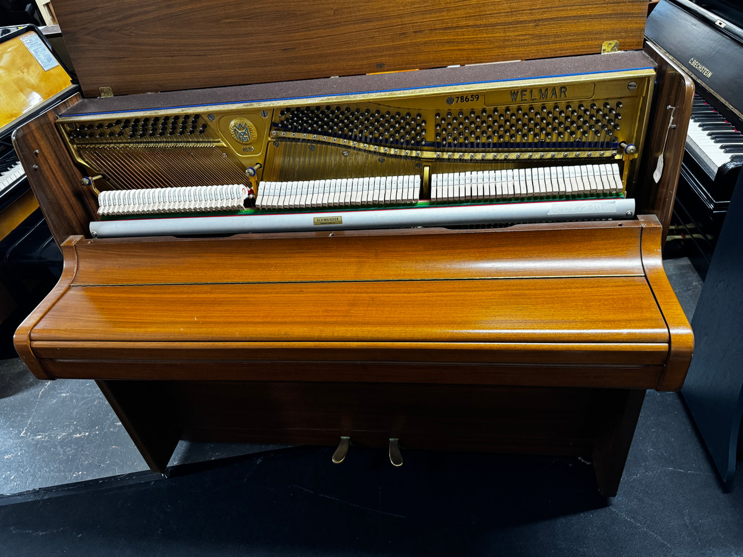 Welmar Upright Piano