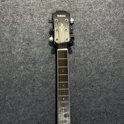 Yamaha APX600 Electro Acoustic Guitar