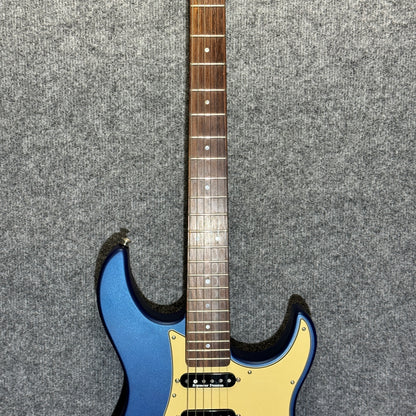 Yamaha Pacifica 612 Electric Guitar