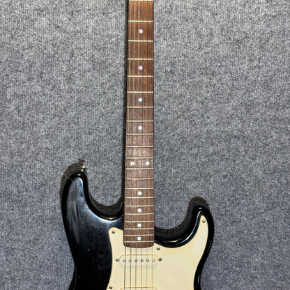 Squier Stratocaster in Black