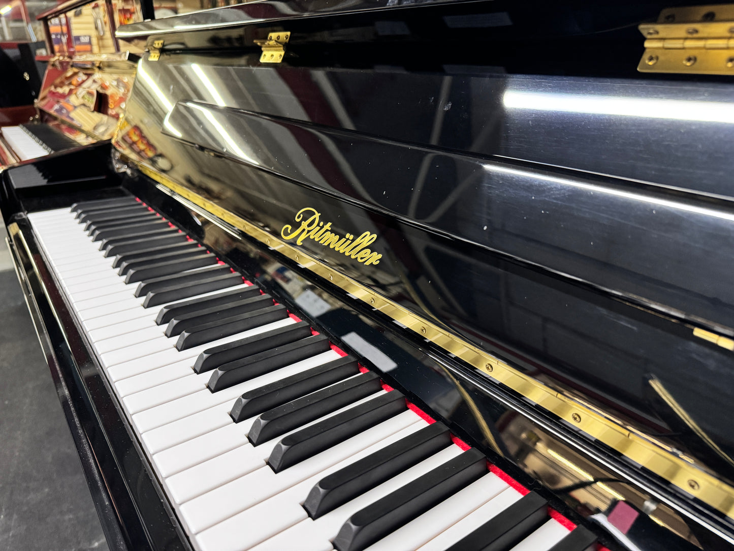 Ritmuller UP121S Upright Piano