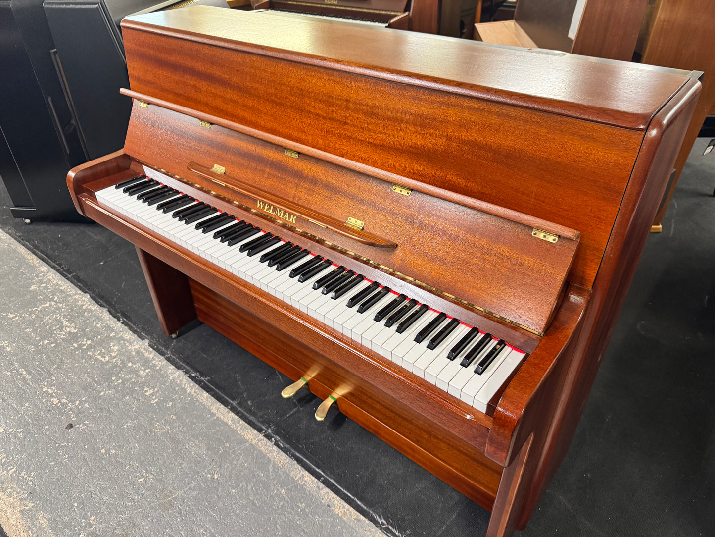 Welmar Upright Piano